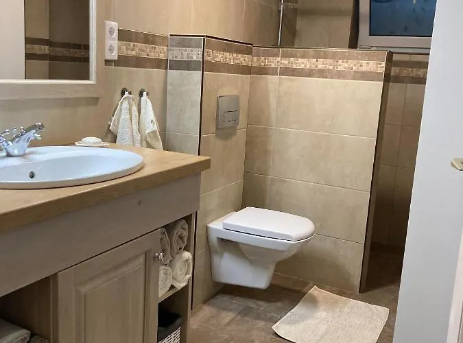 Apartment Pommedi Balatonalmadi